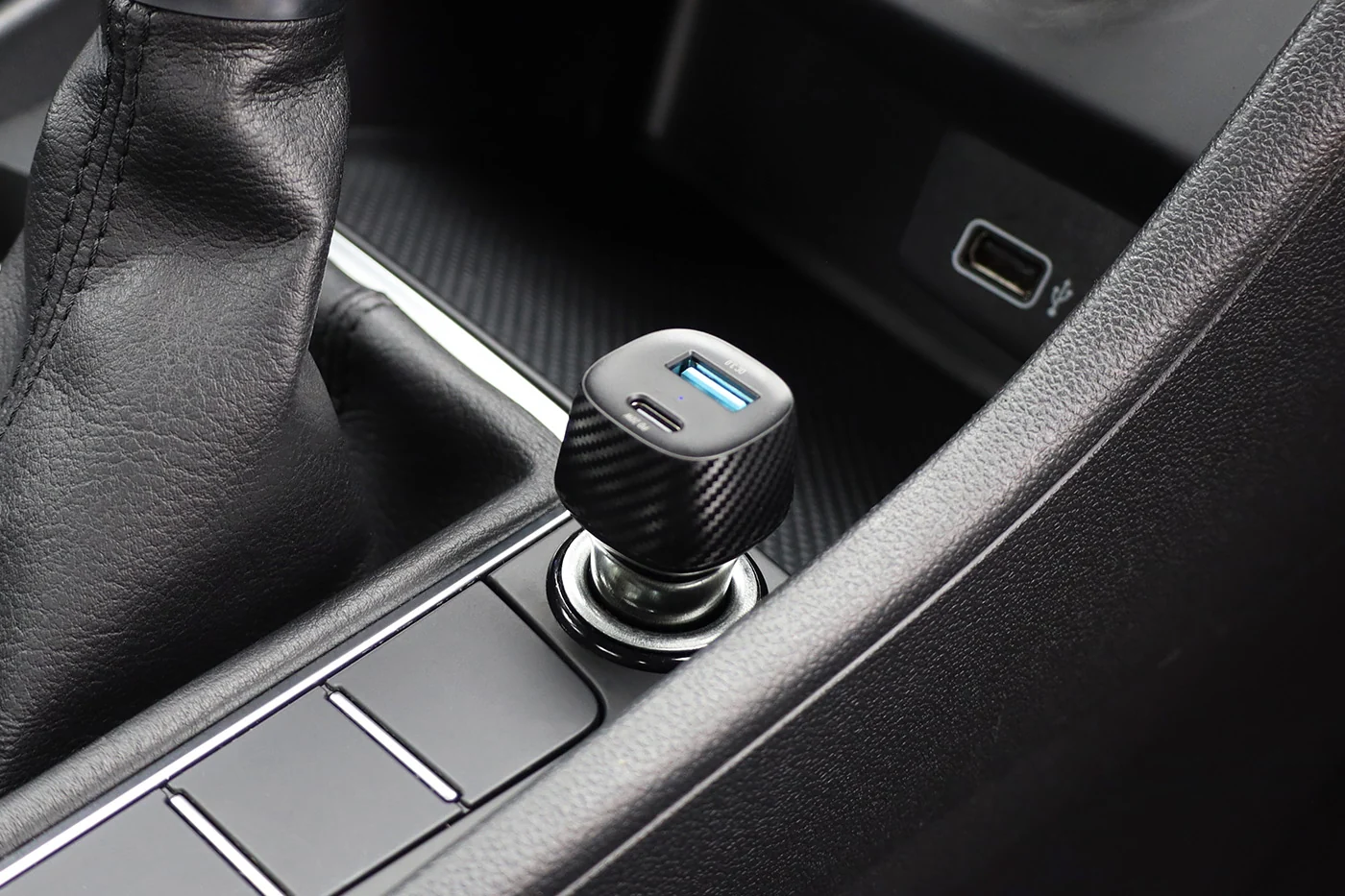 20W Dual Port Car Charger - Image 5